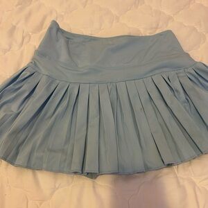 gold hinge tennis skirt